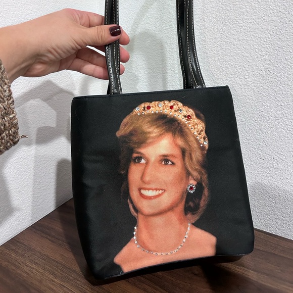 y2k princess diana embellished black beaded bag - Picture 2 of 6